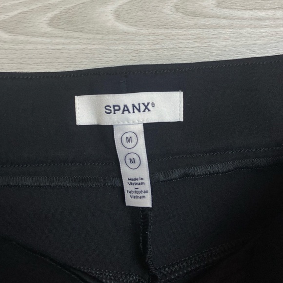 SPANX Super Smooth Perfect Fit Ponte Flare Pant High Rise Size Medium - Picture 15 of 16